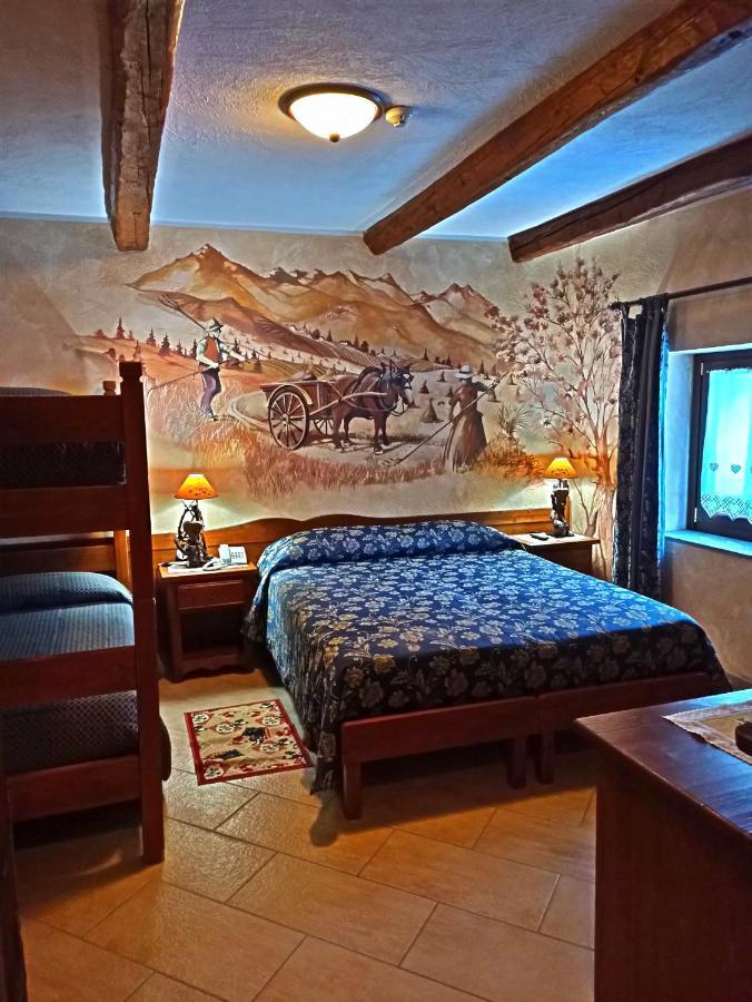 Hotel Etoile Des Neiges Oulx Zewnętrze zdjęcie