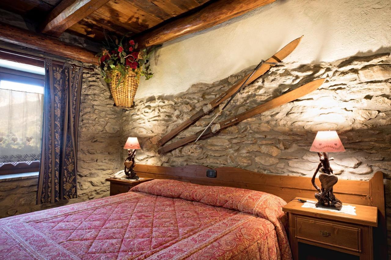 Hotel Etoile Des Neiges Oulx Zewnętrze zdjęcie