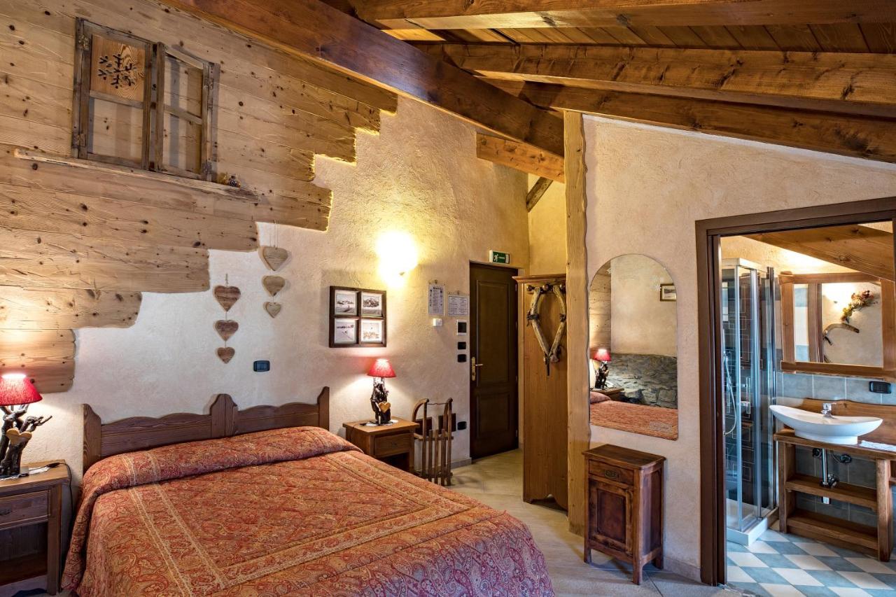 Hotel Etoile Des Neiges Oulx Zewnętrze zdjęcie